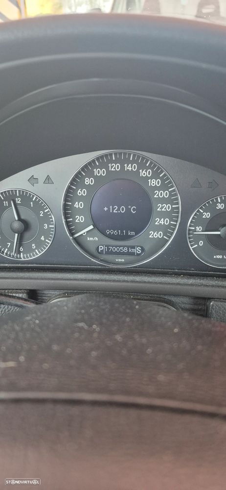 Mercedes-Benz CLK 240 - 50