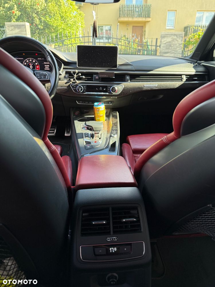 Audi S4 Limousine - 14