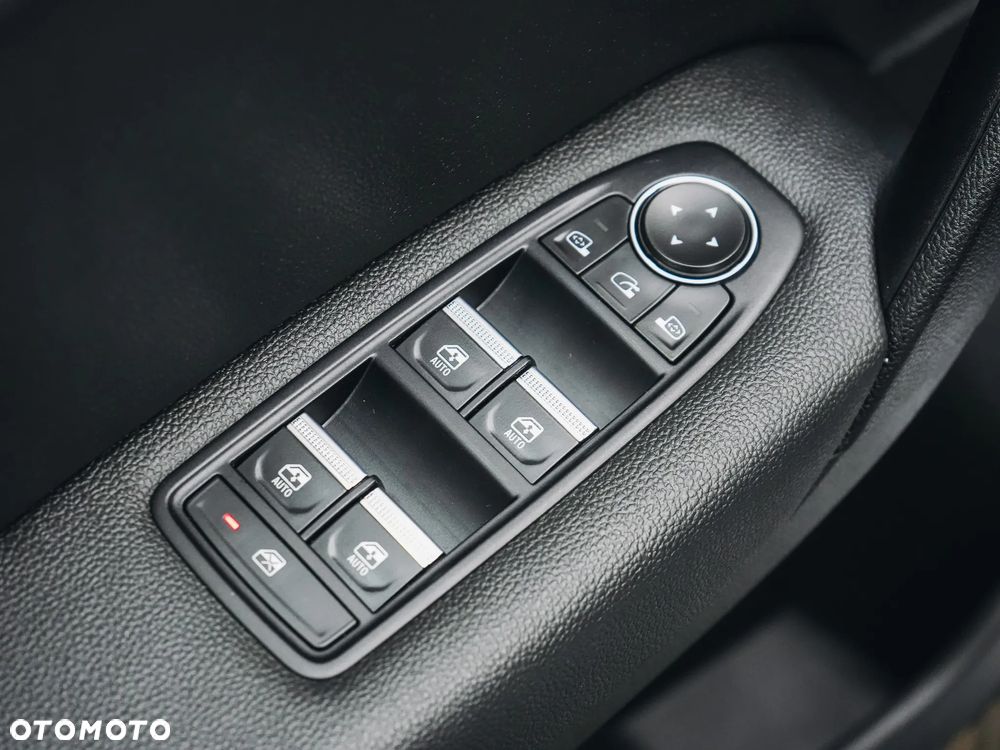 Renault Captur 1.6 E-TECH Plug-In Intens - 19