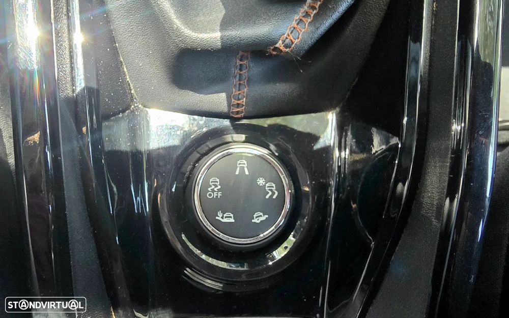 Peugeot 2008 e-HDi FAP 92 STOP & START Allure - 14