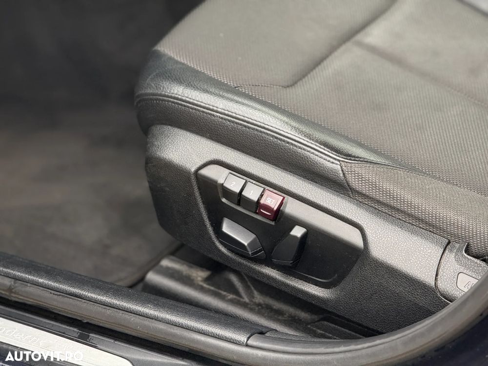 BMW Seria 3 318d xDrive - 13