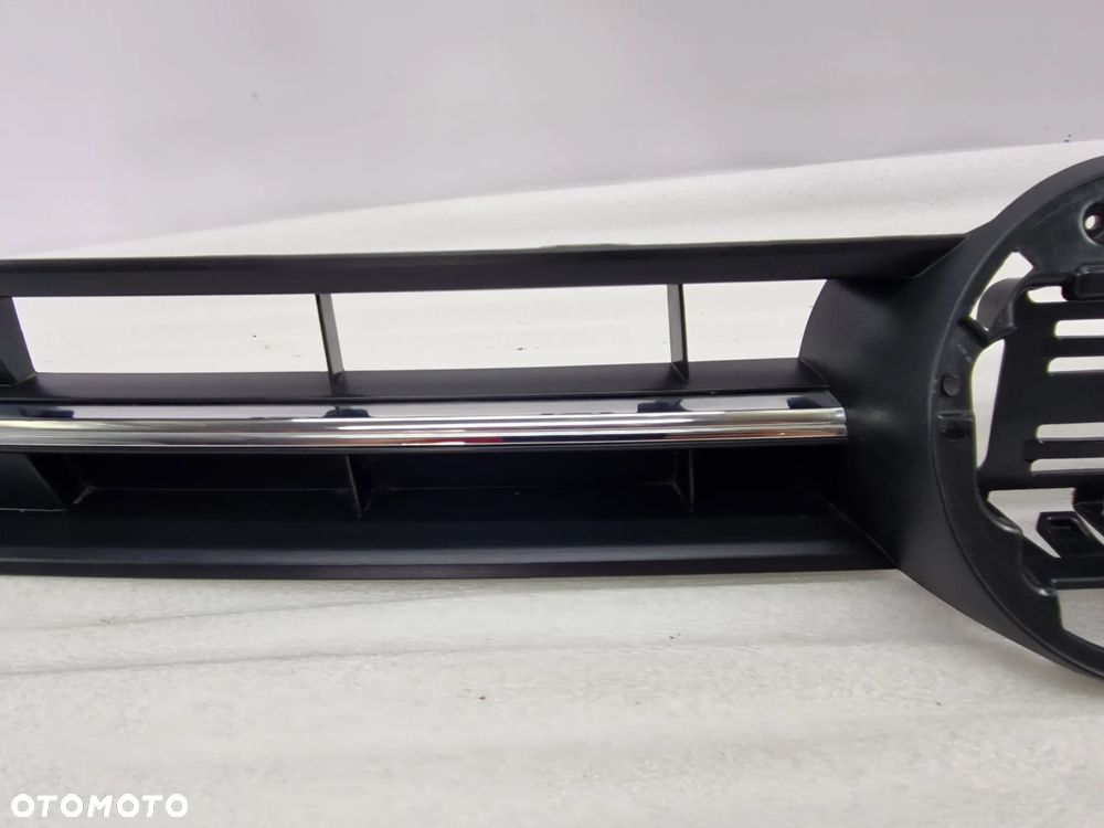 VW POLO 2G 2G0 17- ATRAPA / GRILL PRZEDNI PRZÓD , NR 2G0853651L / 2G0853653L , NR AUKCJI GR223 - 4