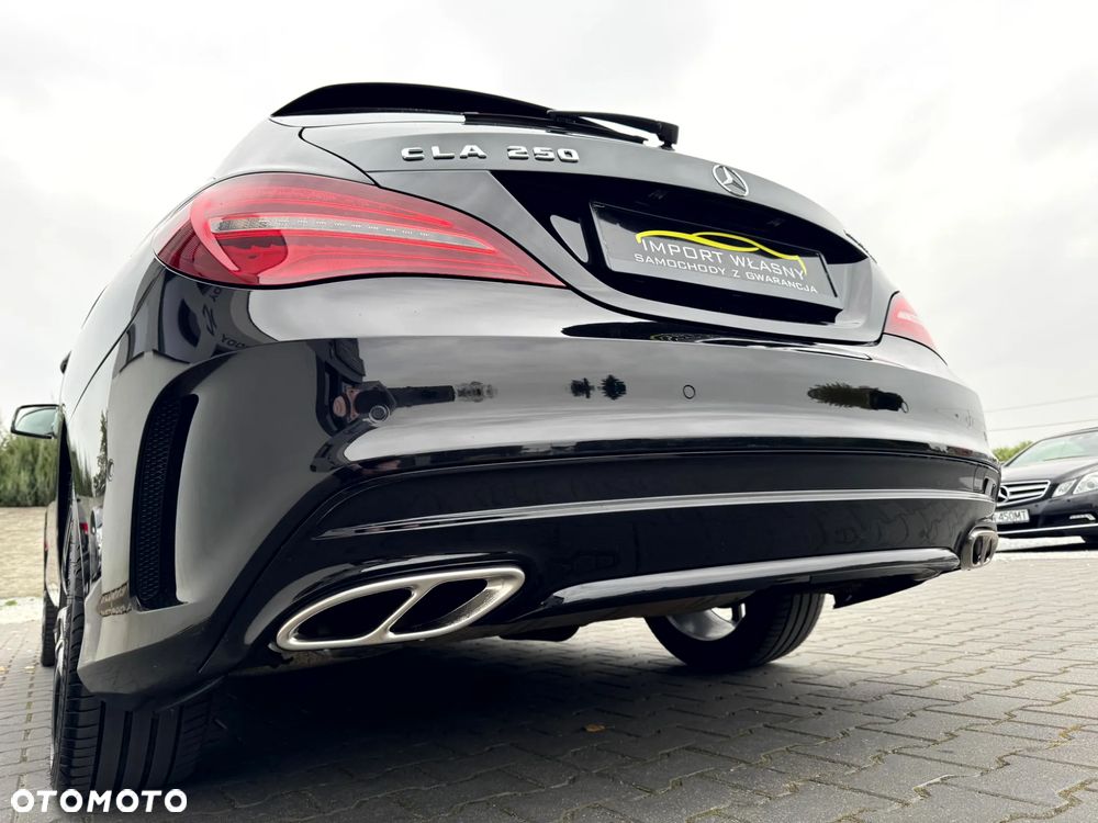 Mercedes-Benz CLA Shooting Brake 250 4Matic 7G-DCT AMG Line - 37