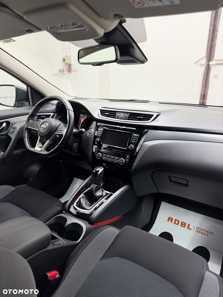 Nissan Qashqai 1.3 DIG-T DCT TEKNA - 14