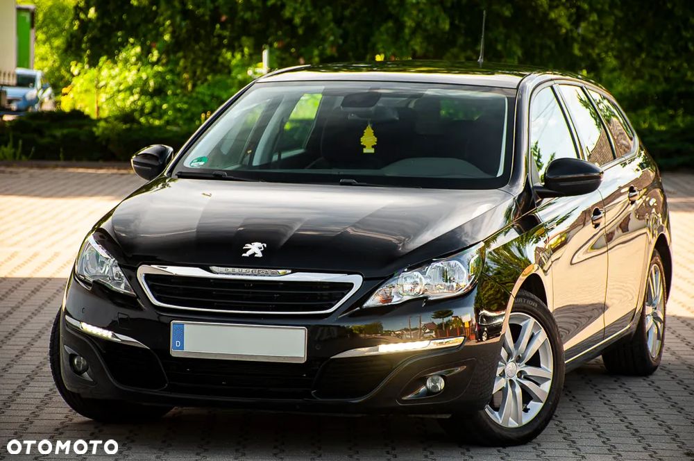 Peugeot 308 BlueHDi 150 Automatik Stop & Start Allure - 28