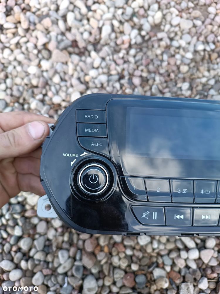 RADIO RADIOODTWARZACZ FIAT TIPO II 2019r 10R047280 - 3