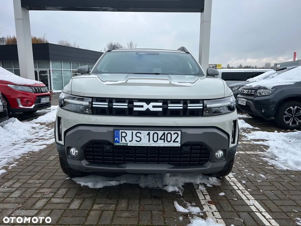 Dacia Duster 1.6 Full Hybrid 140 Journey MMT - 8