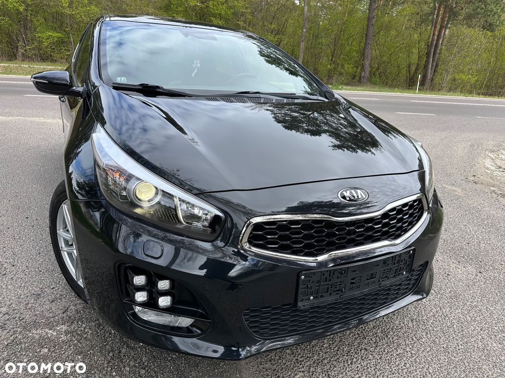 Kia Ceed 1.6 CRDi GT Line - 40