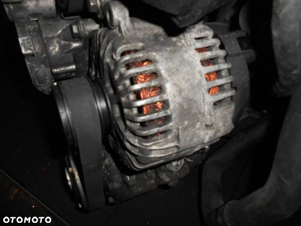 Altea Seat Golf V Touran 1.9 2.0  TDI alternator - 1