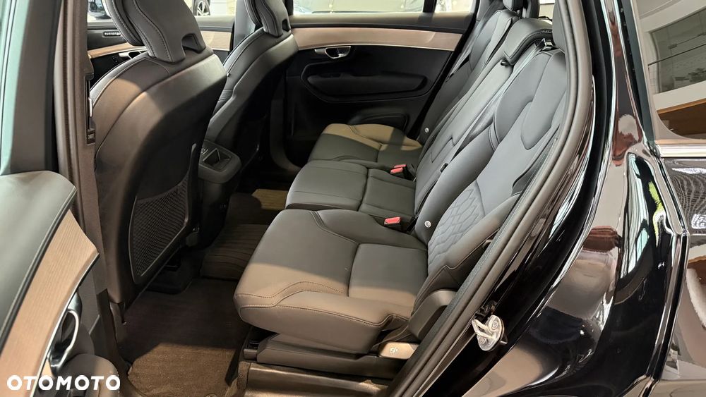 Volvo XC 90 B5 B AWD Plus Bright - 12