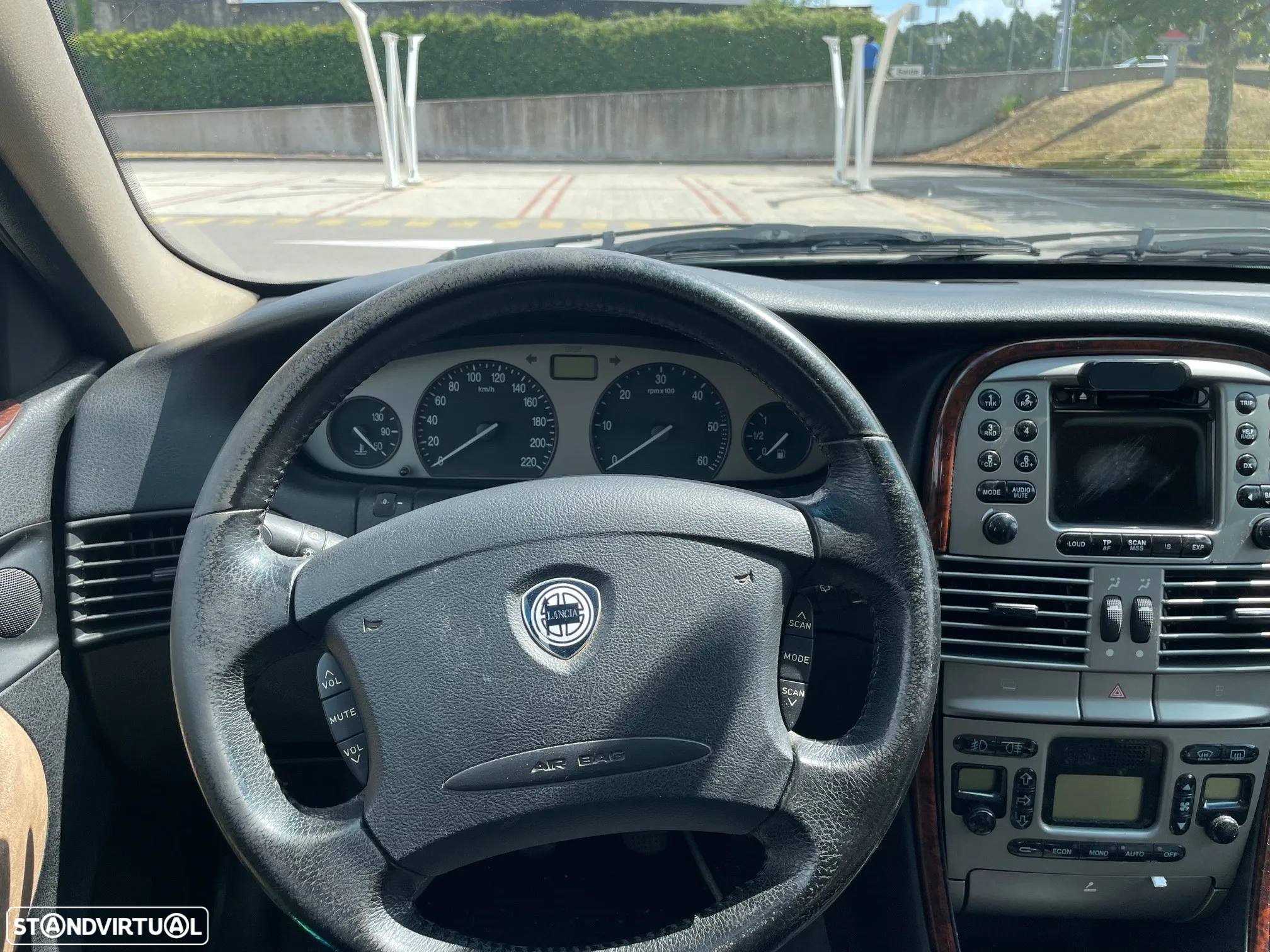 Lancia Lybra SW 1.9 JTD LS - 6