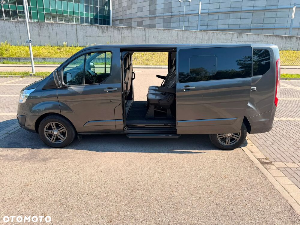 Ford Tourneo Custom 310 L2H1 VA Titanium - 35