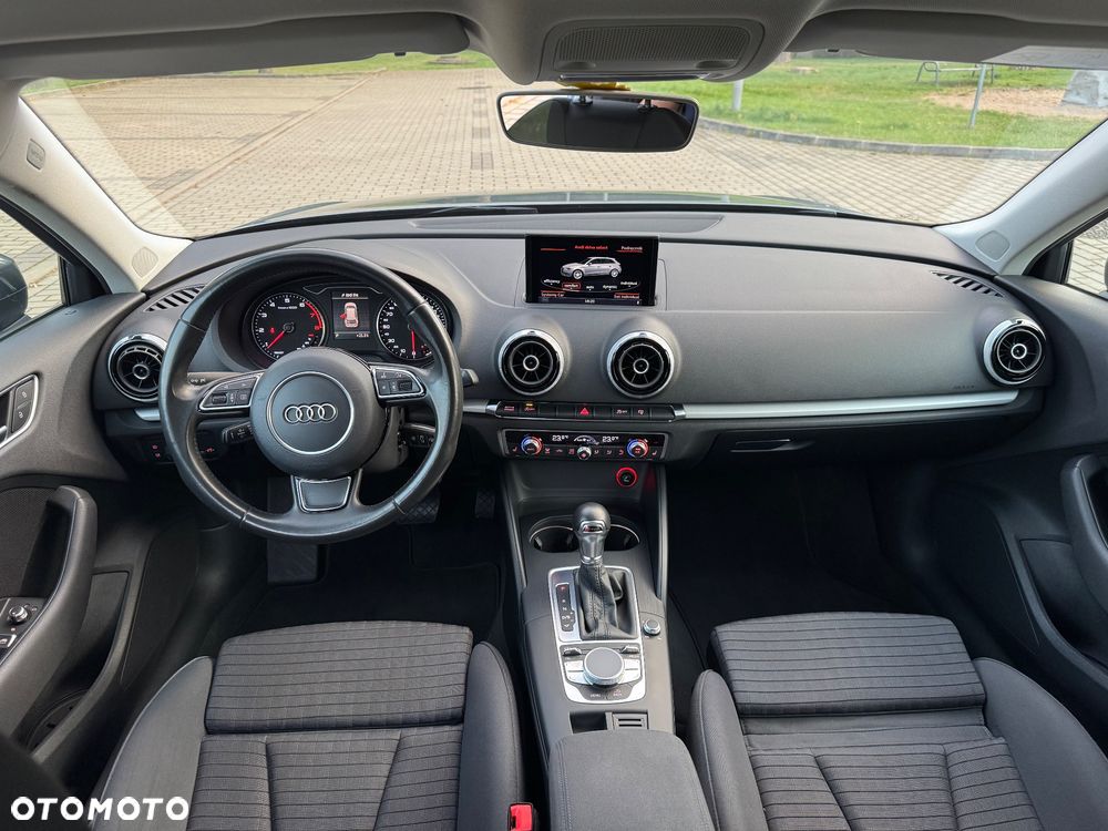 Audi A3 Sportback 1.4 TFSI Ambiente S tronic - 28