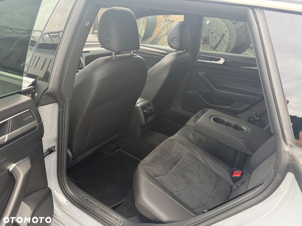 Volkswagen Arteon 2.0 TDI SCR 4Motion DSG R-Line - 20