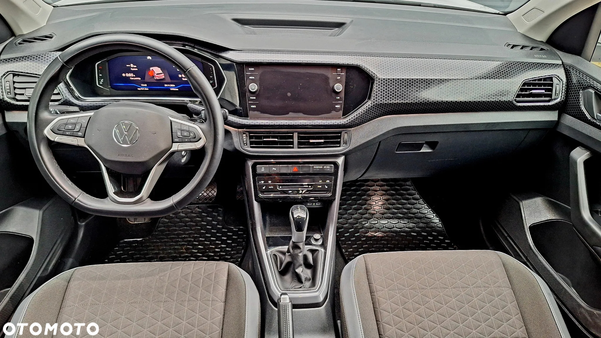 Volkswagen T-Cross 1.0 TSI Style DSG - 17