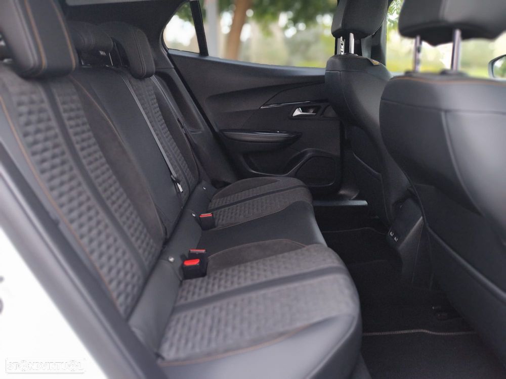 Peugeot 2008 1.2 PureTech Crossway - 13