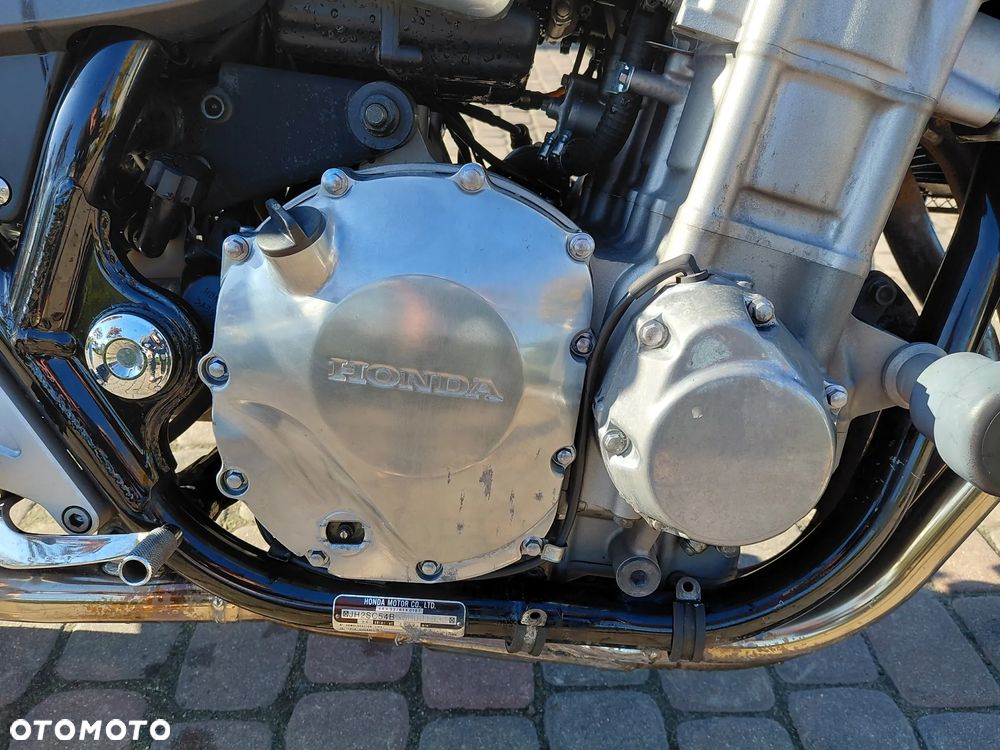 Honda CB - 20