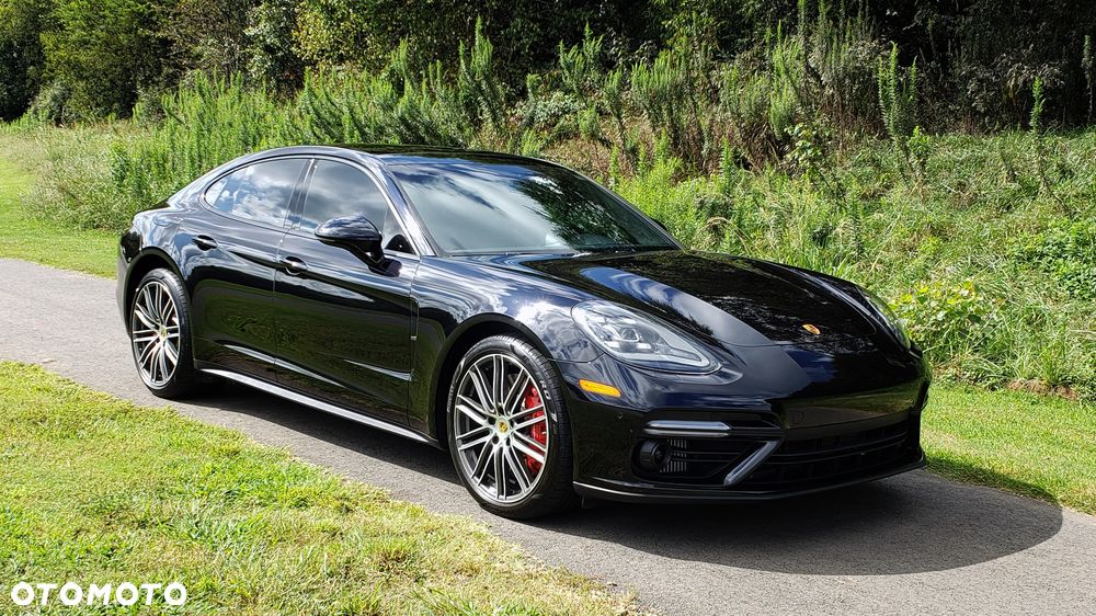 Porsche Panamera - 5