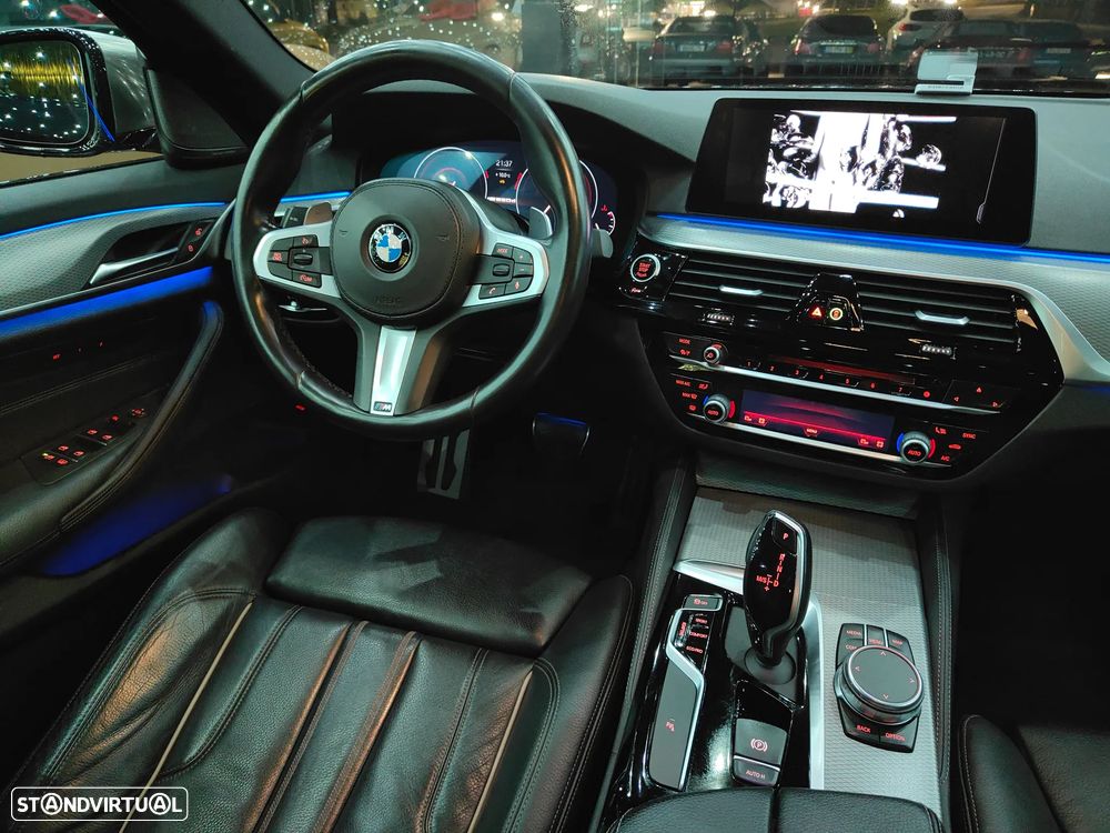 BMW M550d xDrive Auto - 16