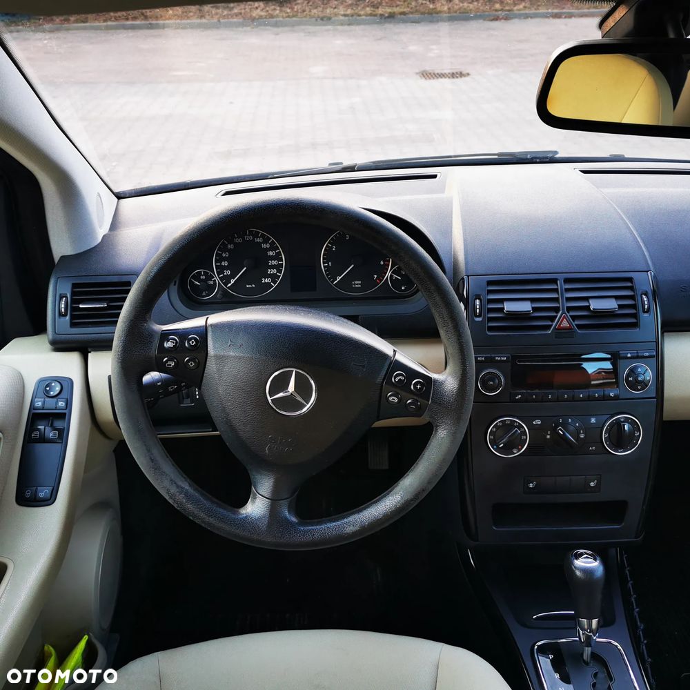 Mercedes-Benz Klasa A 170 Autotronic - 5