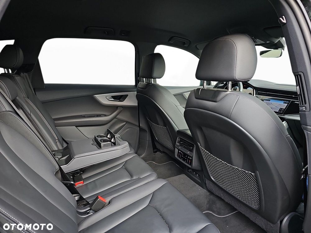 Audi Q7 - 28