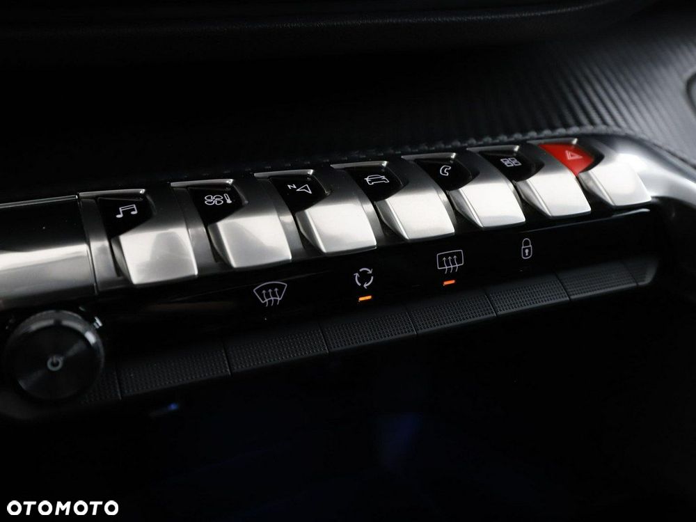 Peugeot 3008 BlueHDi 120 Stop & Start EAT6 Active Business-Paket - 29