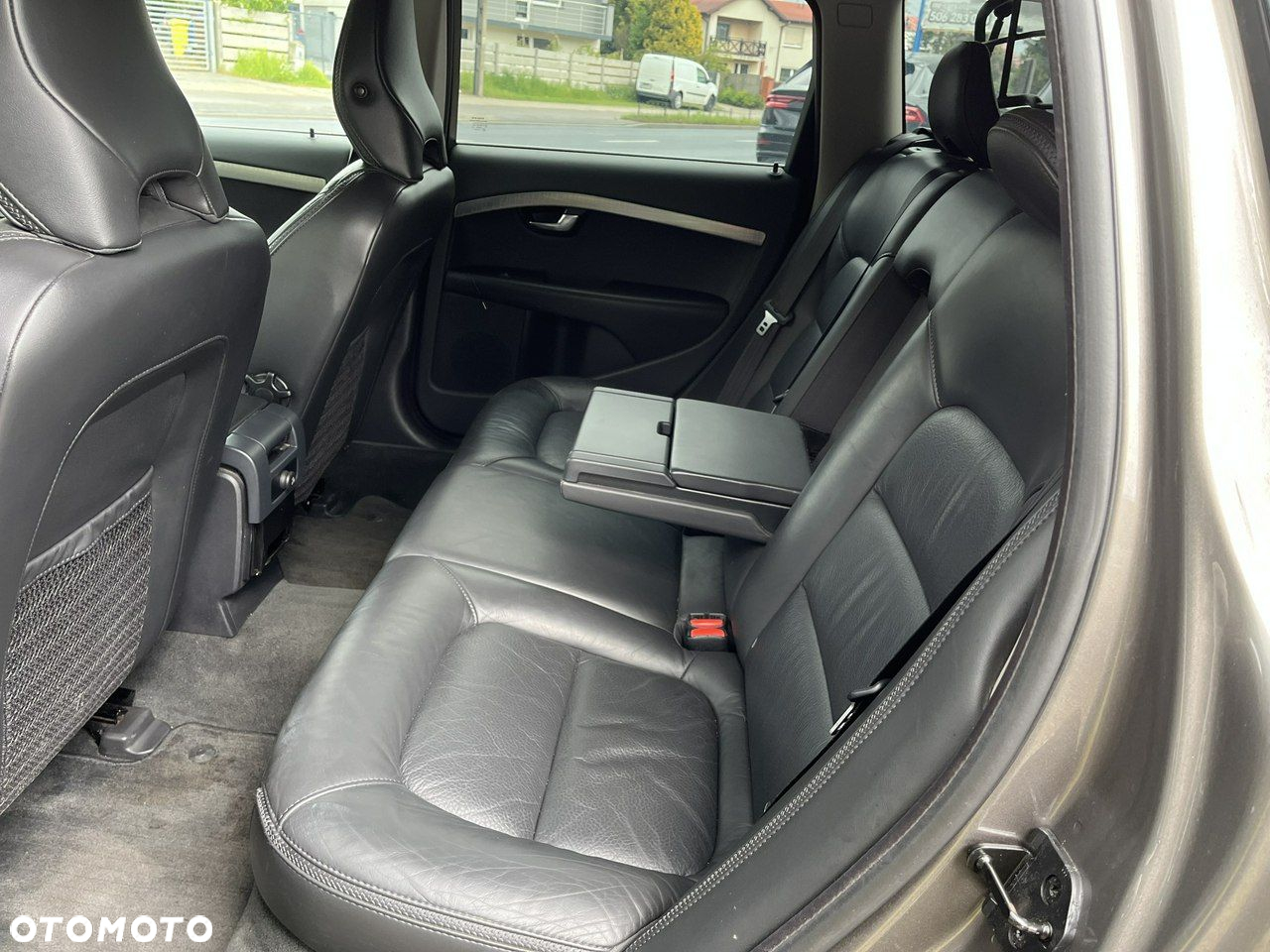 Volvo XC 70 - 21