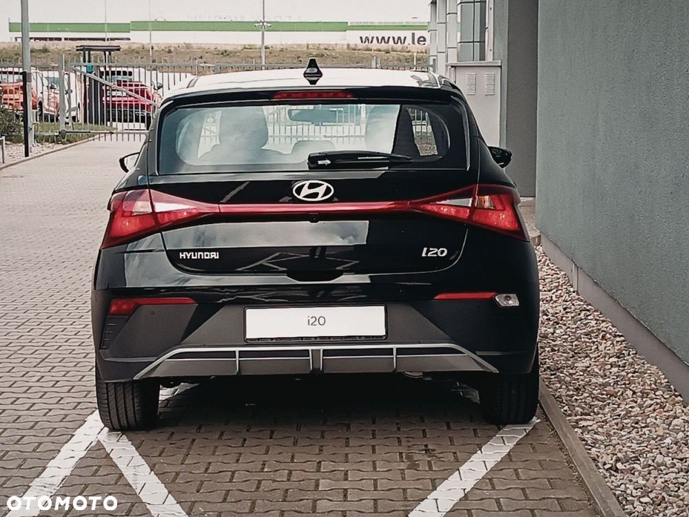 Hyundai i20 1.2 Pure - 10