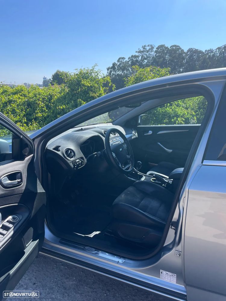 Ford Mondeo 1.8 TDCi Titanium - 14