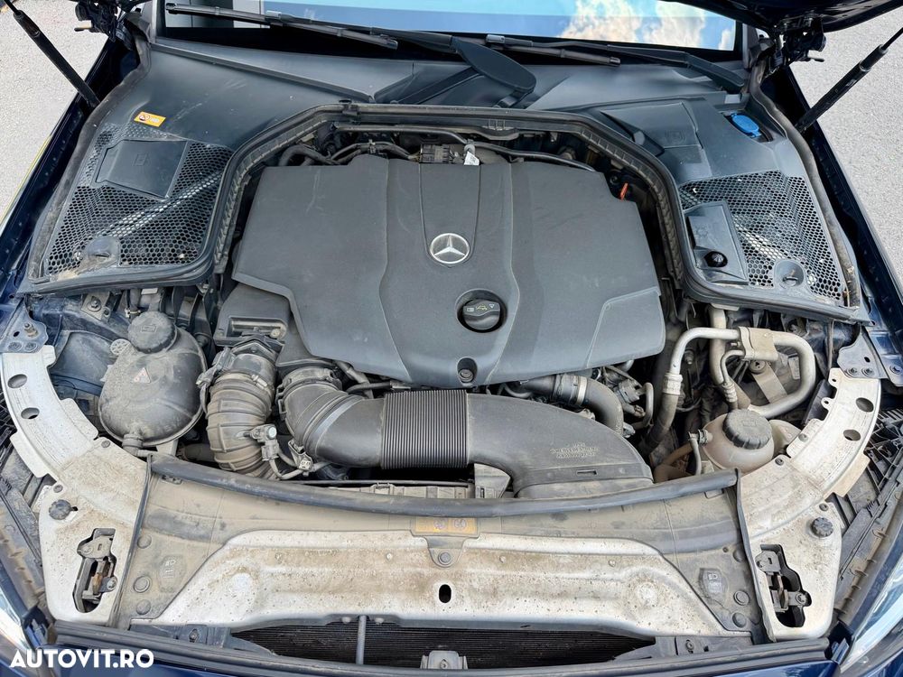Mercedes-Benz C - 19