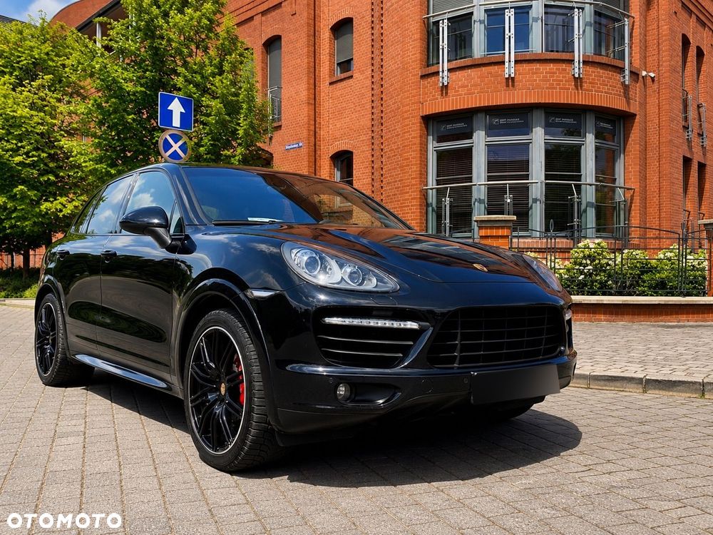 Porsche Cayenne - 4