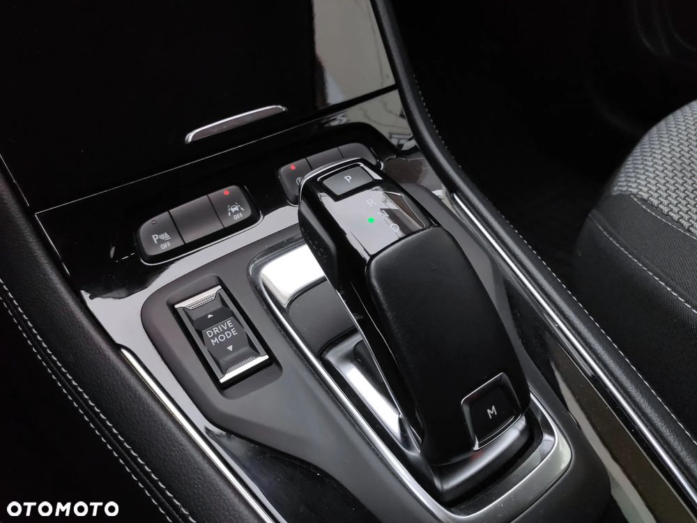 Opel Grandland X 1.2 T GPF Elegance Business Pack S&S - 20