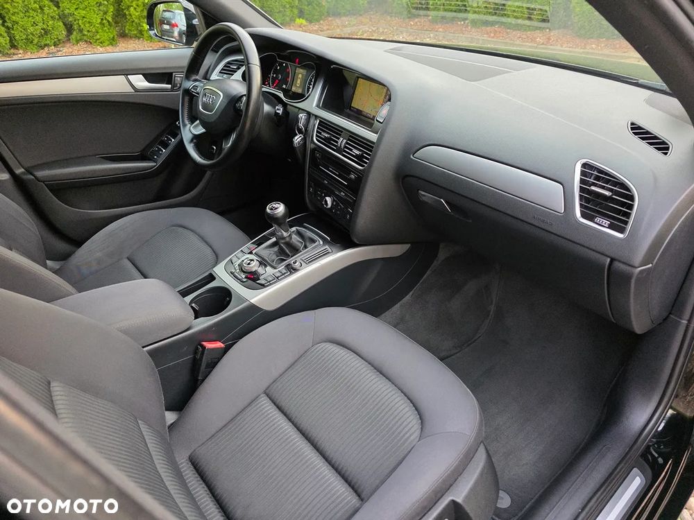 Audi A4 Limousine - 25