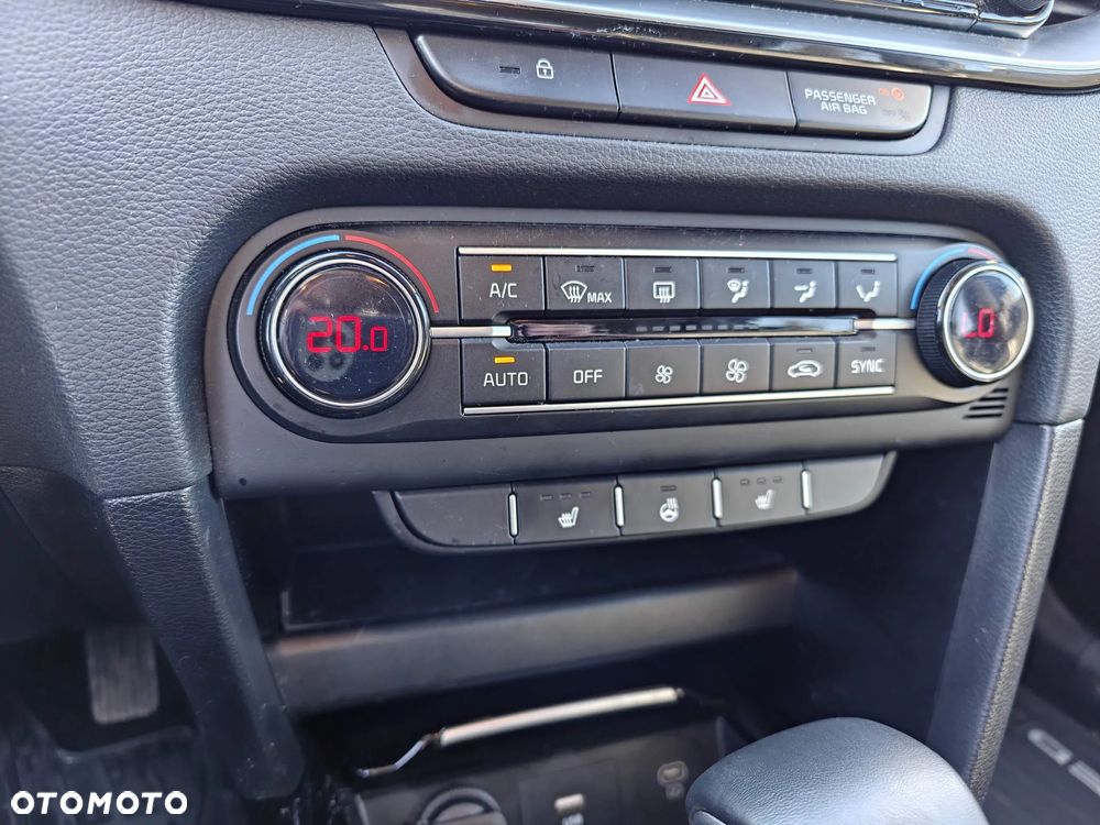 Kia Ceed 1.5 T-GDI Tribute DCT - 20