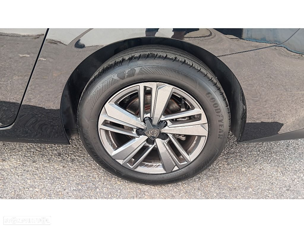 Peugeot 308 SW 1.2 PureTech Active - 19