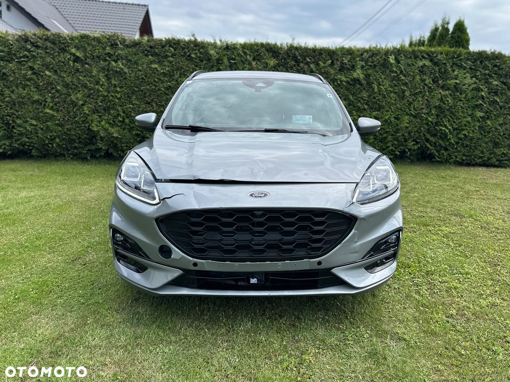 Ford Kuga - 2
