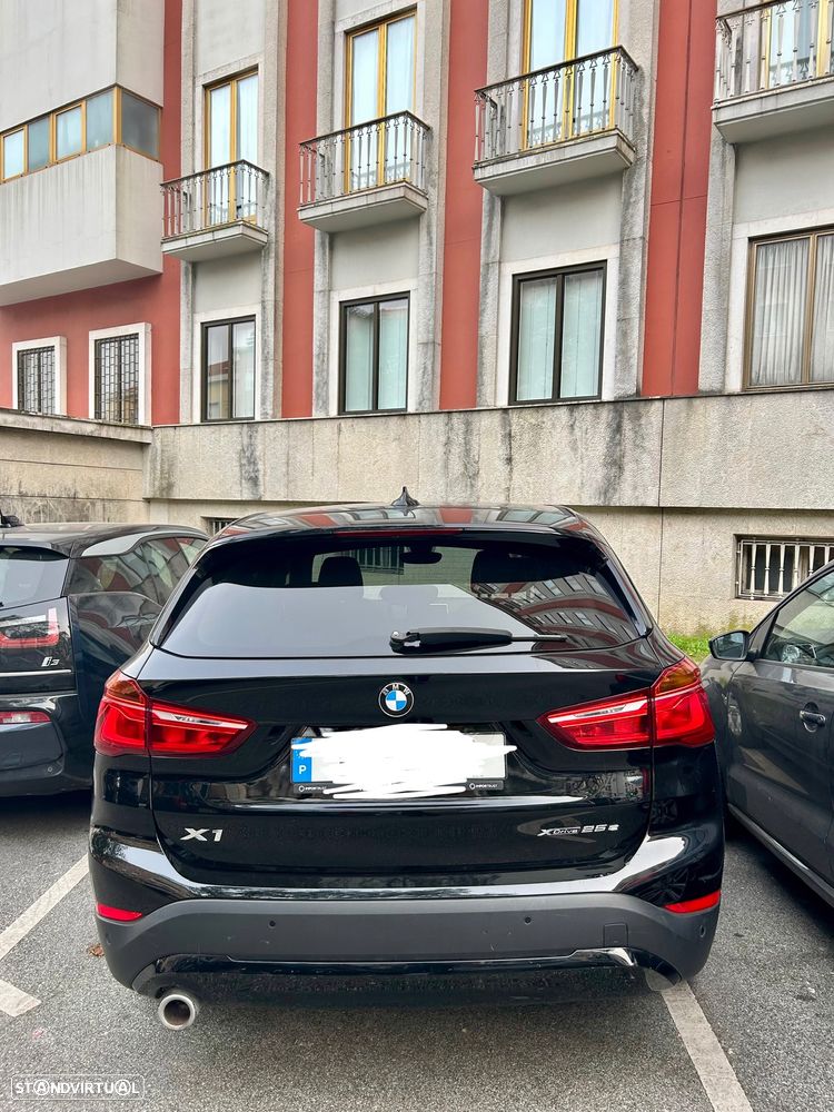 BMW X1 xDrive25e M Sport - 3