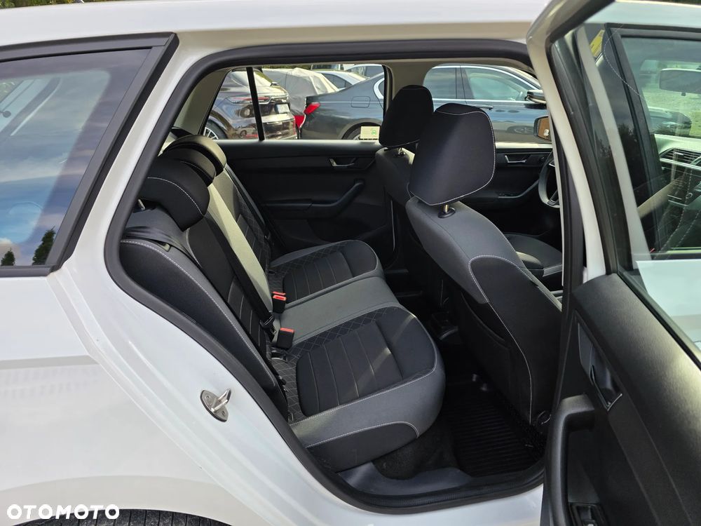 Skoda Fabia 1.0 TSI Ambition Plus - 16