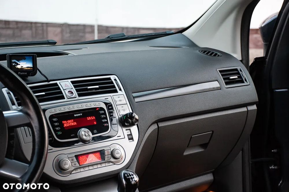 Ford Kuga 2.0 TDCi Titanium - 30