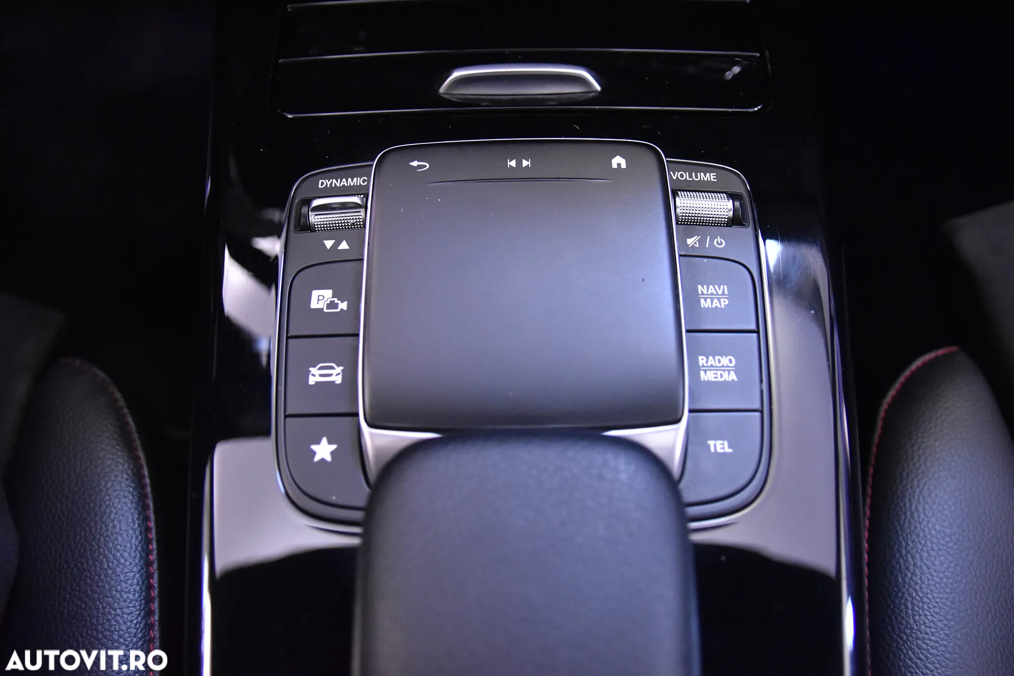 Mercedes-Benz CLA 250 e 8G-DCT AMG Line - 17