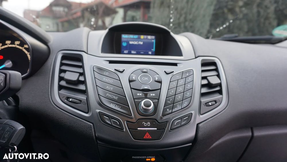 Ford Fiesta 1.0 EcoBoost Start-Stop ST-LINE - 19
