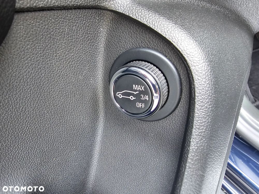 Opel Insignia 1.5 T Innovation S&S - 31