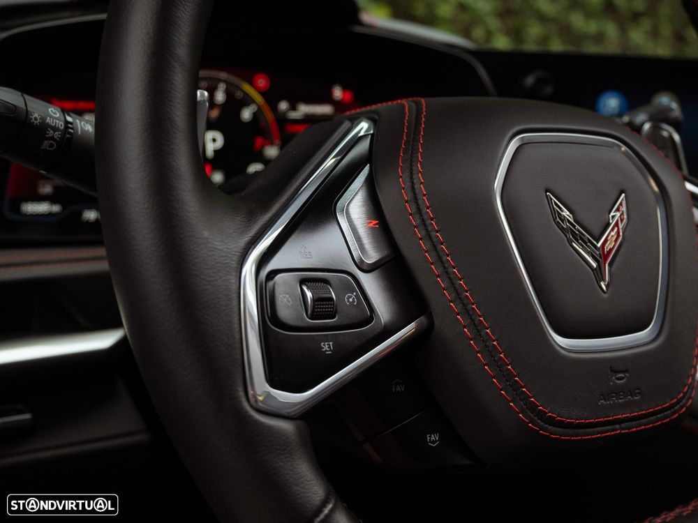 Chevrolet Corvette Stingray 3LT 6.2 V8 Auto - 40