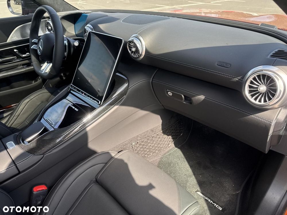 Mercedes-Benz AMG GT 63 4MATIC+ - 15