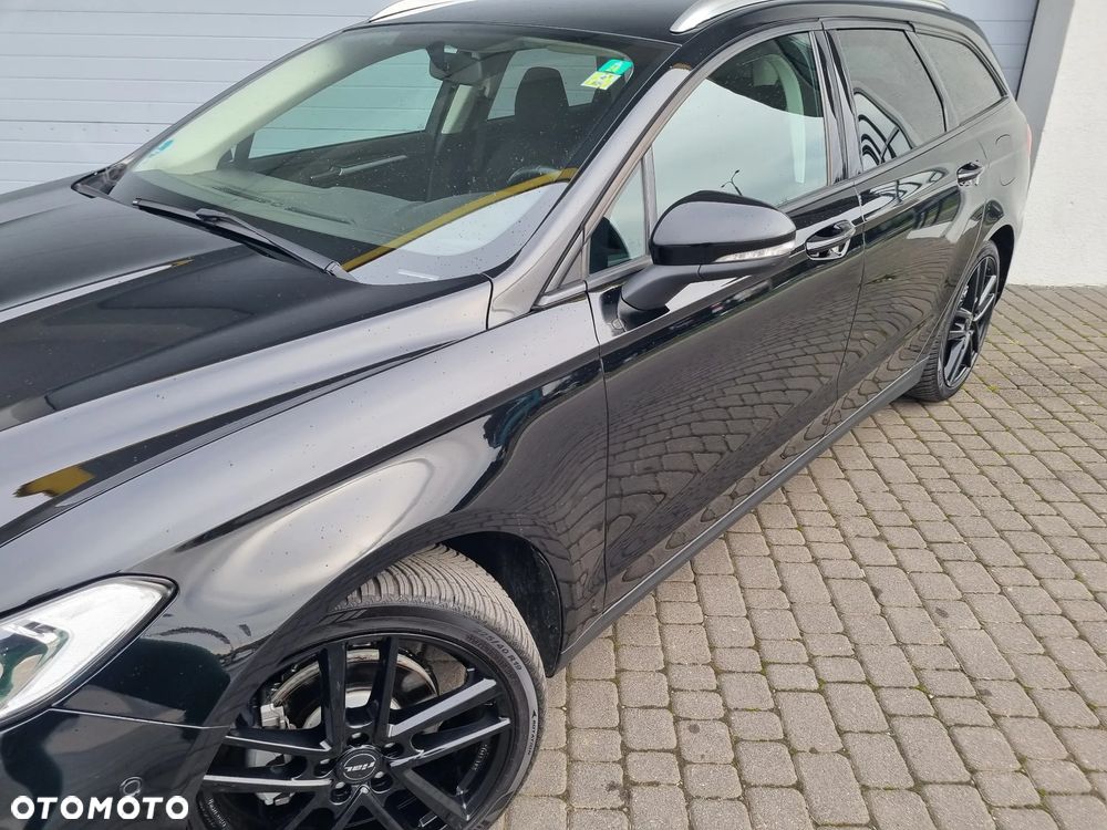 Ford Mondeo SW 2.0 EcoBlue Edition - 25