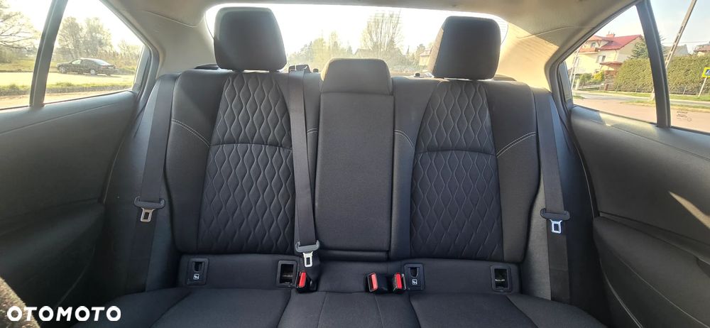 Toyota Corolla 1.6 Comfort - 6