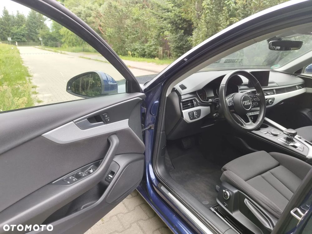 Audi A4 Avant 2.0 TDI S tronic design - 5