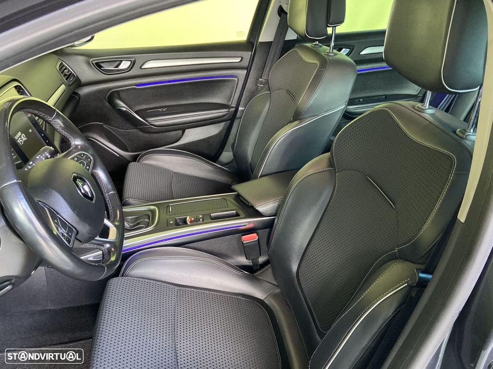 Renault Mégane Sport Tourer 1.5 Blue dCi Bose Edition EDC - 6