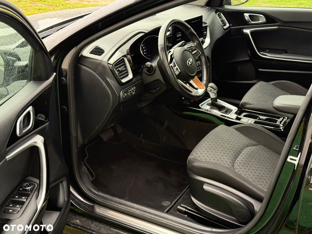 Kia Ceed 1.6 GDI DCT OPF Spirit - 10