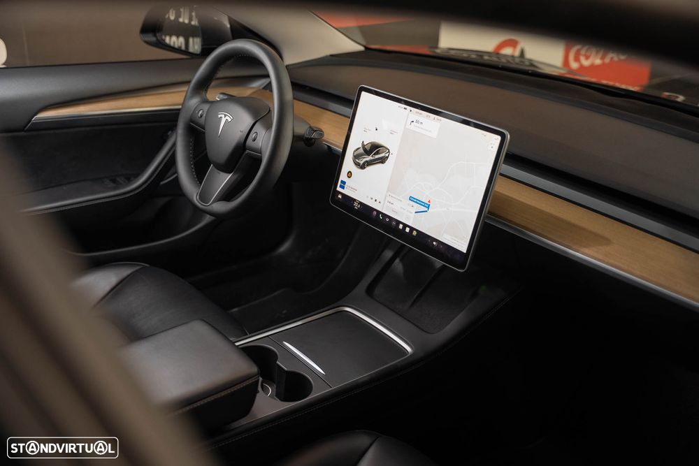Tesla Model 3 Long Range Tração Traseira - 21